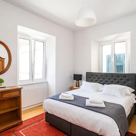 Laus Ii, Lovely Apartment In Old Town Ragusa Esterno foto